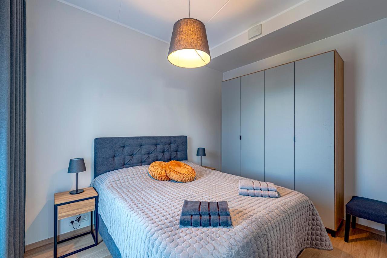 Artisa Riia Str 20B Luxury Penthouse Apartment Tartu Bagian luar foto